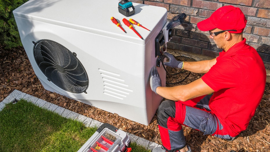 Heat pump technician repair home